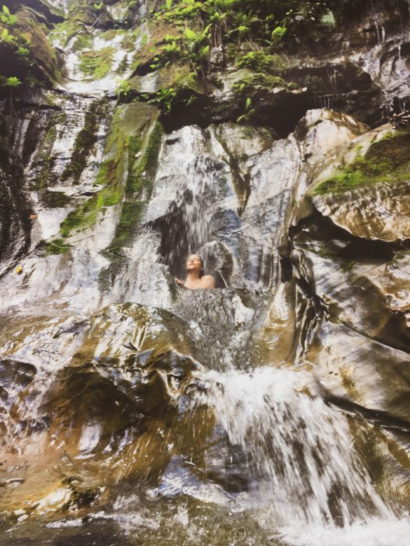 Buraco escondido no Poço Azul