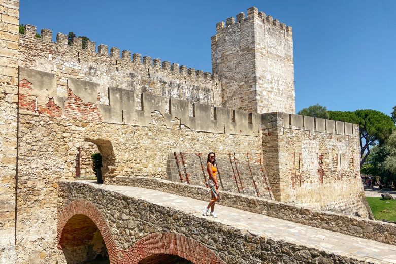 Castelo de São Jorge, uma das principais atrações da lista do que fazer em Lisboa