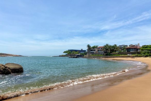 Praia da Direita na Ilha do Boi
