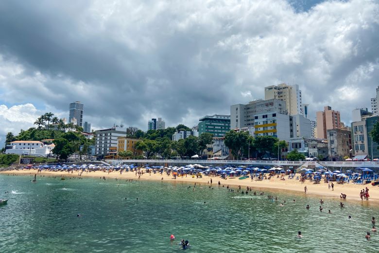 Vista da praia de Salvador