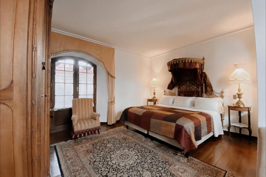 Hotel Parador Santa Maria La Real