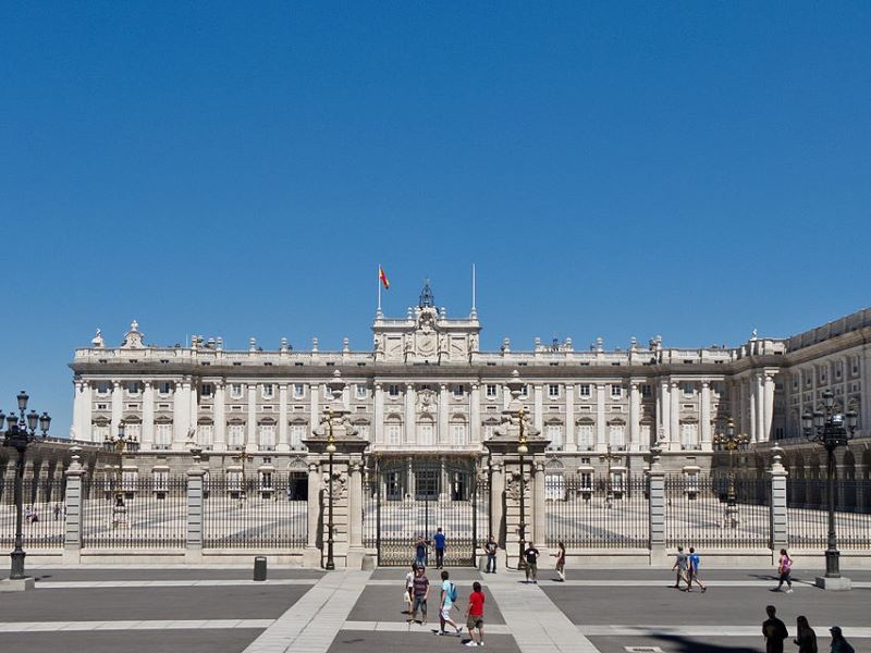 Visitar o Palácio Real de Madrid é uma das coisas para fazer em Madrid
