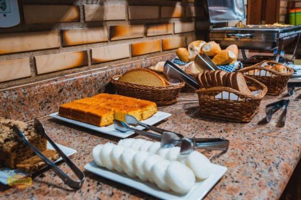 Café da manhã na Pousada dos Pargos